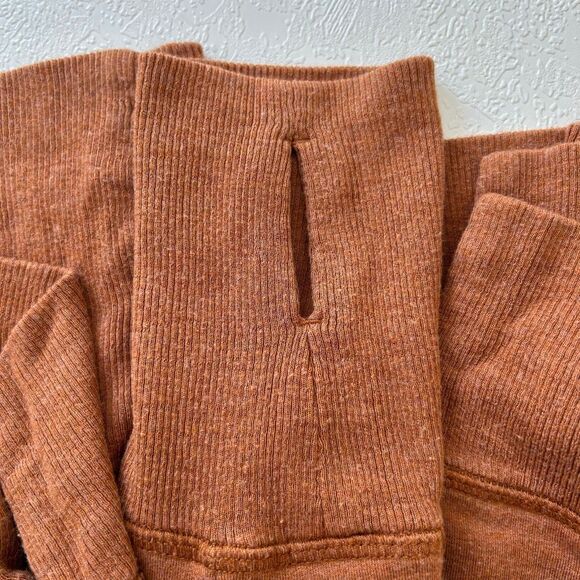 Athleta Cozy Karma Rust Brown Long Sleeve Sweatshirt Women’s Small Petite - Picture 6 of 6